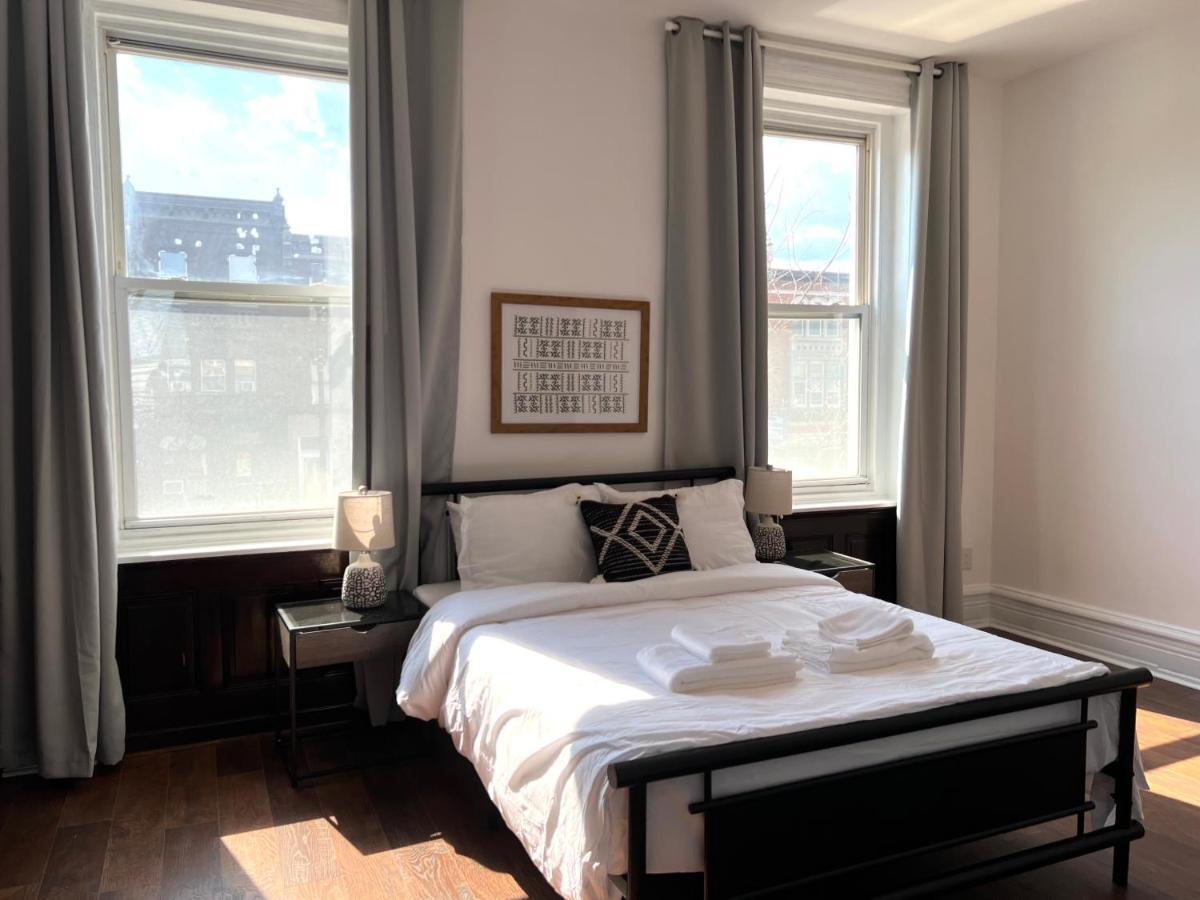 Alina & Fanny - S Broad St Apartment Philadelphia